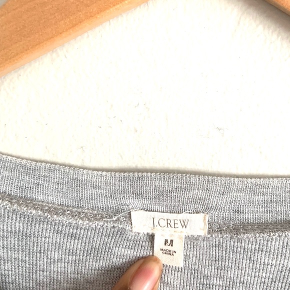 { J. Crew } Button Down Cardigan Sz M - Picture 3 of 5